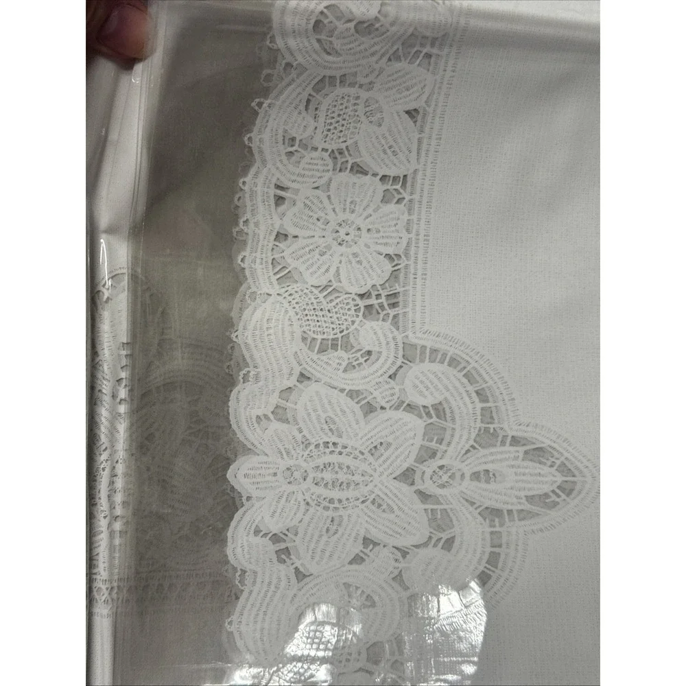 Vintage NOS Vinyl Needlepoint Floral Lace Look Tablecloth Wipes Clean 55